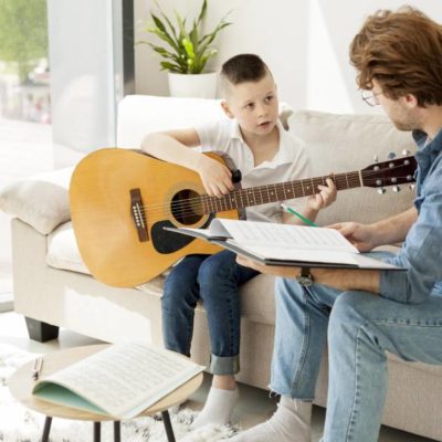 Image de l'article: livre pour apprendre la guitare seul